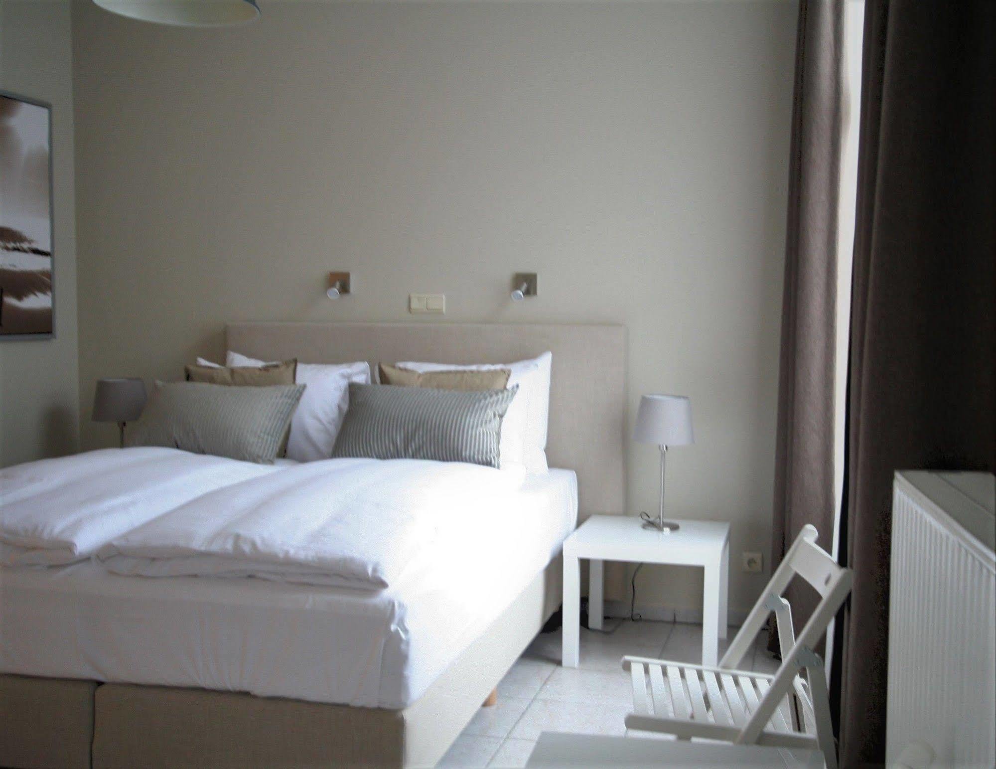 Hotel Franky Blankenberge Esterno foto