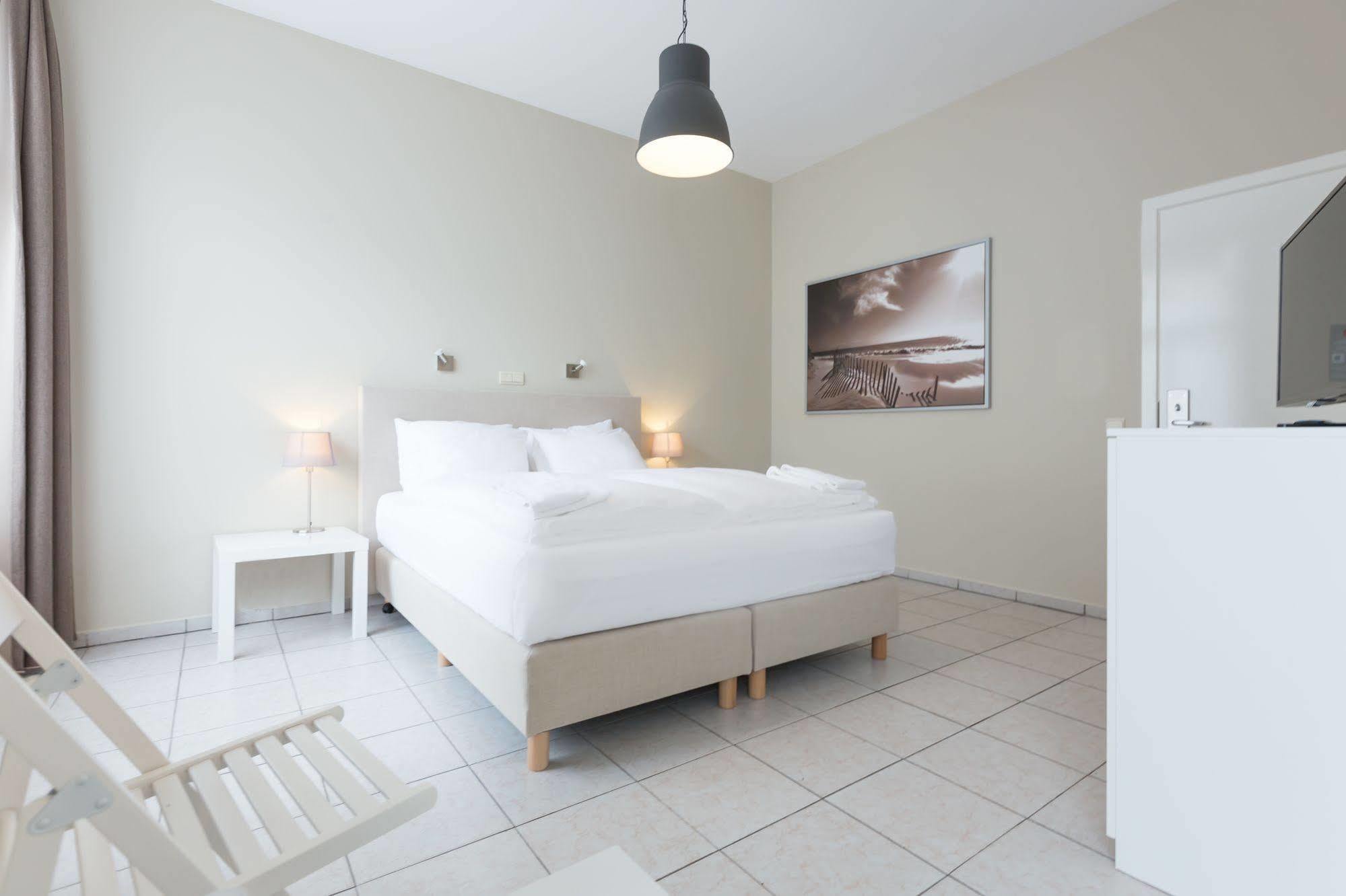 Hotel Franky Blankenberge Esterno foto